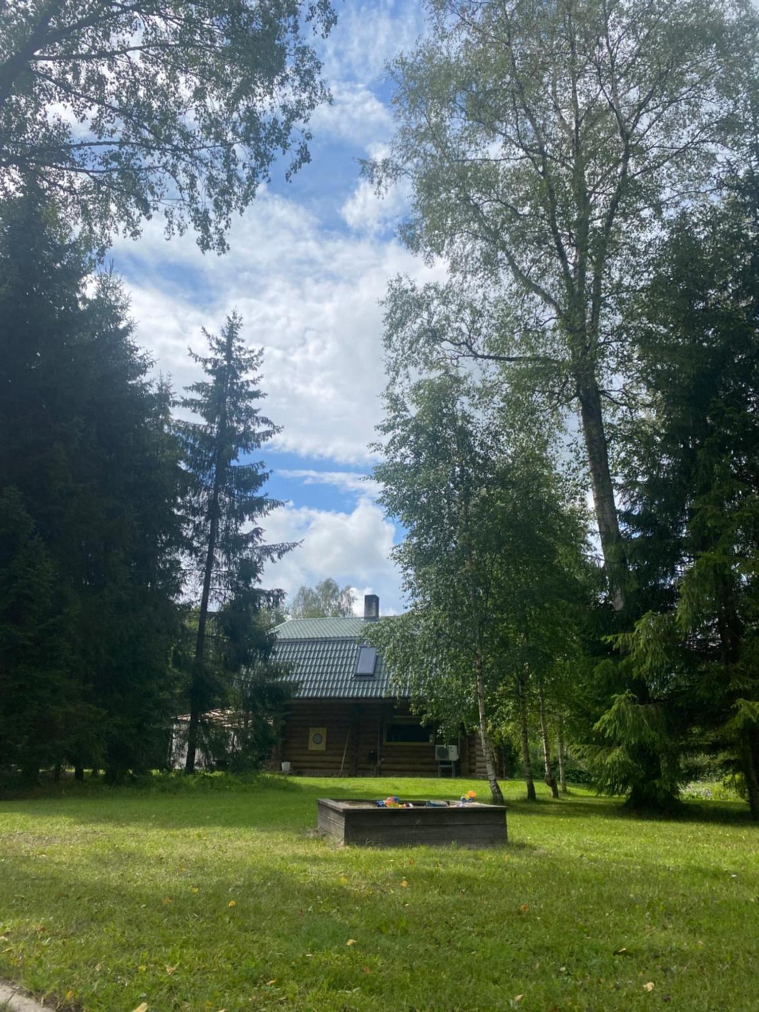 Apartmán Kooli Talu Puhkemaja Valingu Exteriér fotografie